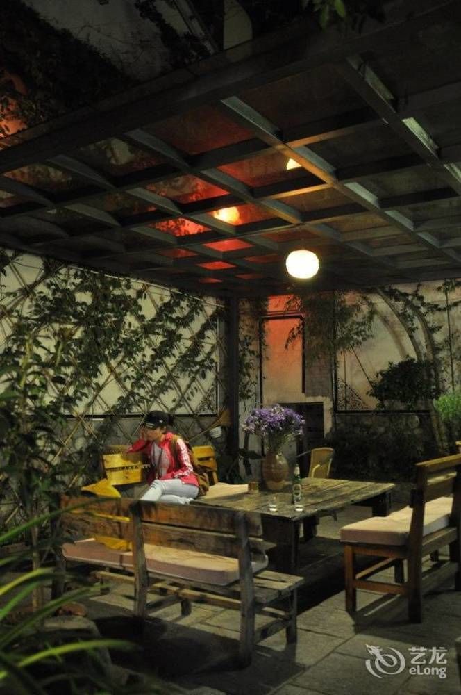 Four Seasons Youth Hostel ต้าหลี่ ภายนอก รูปภาพ